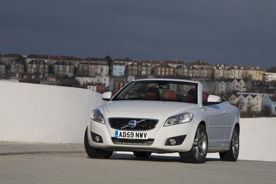  Volvo C70 2010 года  (фото 30 из 51)